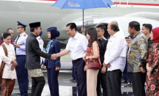 Jokowi Kembali ke Solo Usai Purnatugas Sebagai Presiden, Disambut Luhut dan Pj Gubernur Jateng