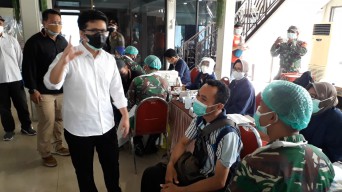 Wagub Emil Sebut Vaksinasi Massal di SIER Paling Ideal