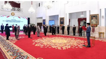 Presiden Jokowi Lantik Anggota KPU dan Bawaslu Masa Jabatan 2022-2027