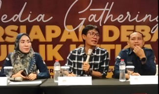 Debat Ketiga Pilgub Jatim Siap Digelar: Fokus Infrastruktur dan Lingkungan Hidup
