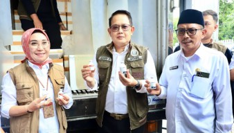 Pemprov Jatim Salurkan 870.000 Dosis Vaksin PMK untuk Tekan Wabah di 38 Kabupaten/Kota