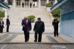 Trump Tidak Berkomentar Soal Kemunculan Kim Jong Un