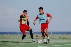 Teco Siap Beri Kesempatan Pada Pemain Muda