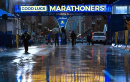 Boston Maraton Dibatalkan