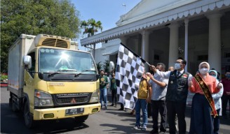 Ridwan Kamil Lepas Pengiriman Perdana Minyak Goreng Curah Bersubsidi