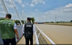 Ridwan Kamil Resmikan Penataan Kalimalang Bekasi