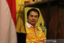 Azis Syamsuddin: Draf UU Tidak Dicetak tapi Dikirim via e-Parlemen
