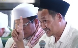 Gus Baha Pilih Ikut Pemerintah dalam Penentuan Awal Ramadhan