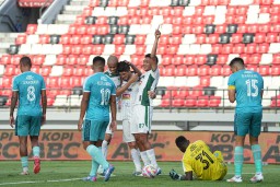 PSS Sleman di Ujung Tanduk, Pieter Huistra: "Kami Tak Akan Menyerah Sebelum Ayam Berkokok"