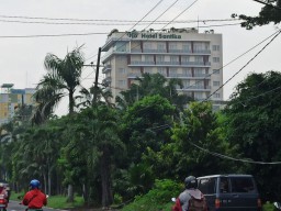 Imbas Covid-19, Ratusan Karyawan Hotel di Surabaya Terpaksa Dirumahkan