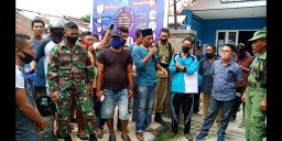 Tak Transparan Soal BLT, Pemuda Desa Mangon Demo Kades