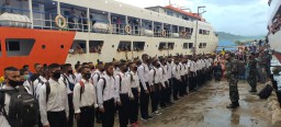 Calon Siswa Bintara TNI-AD Kepulauan Sula Ikuti Seleksi