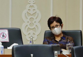 Nurul Arifin: Negara Harus Edukasi Masyarakatan terkait  Aturan Minol