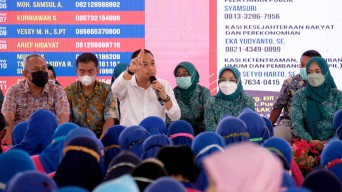 Wali Kota Eri Cahyadi Minta Data Valid Kondisi Warga Surabaya