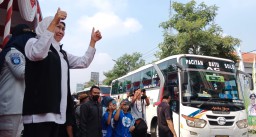 Gubernur Khofifah Tegaskan Pentingnya Program Mudik Gratis di Tengah Efisiensi Anggaran