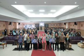 Indah Kurnia: Kaum Muda Harus Mampu Mengelola Kebutuhan dengan Bijak