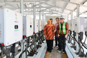 Gubernur Khofifah: Bentuk Kontribusi Industri Jatim Wujudkan Net Zero Emission 2060