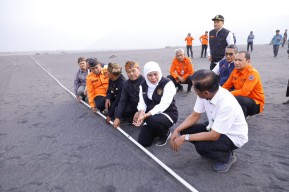 Gubernur Khofifah: Alhamdulillah 6.472 Warga Kembali Nikmati Air Bersih
