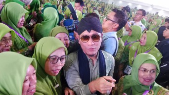 Gus Miftah Sebut Emil Dardak Sangat Layak Dampingi Khofifah di Pilgub Jatim 2024