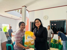 Program Berbagi Menyambut Perayaan Natal dan Tahun Baru dari Angkasa Pura I