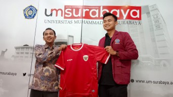Komang Teguh Trisnanda Tambah Deretan Atlet yang Kuliah di UM Surabaya
