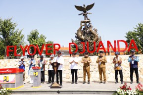 Presiden Jokowi Resmikan Flyover Juanda, Pj. Gubernur Adhy Karyono Dampingi dan Apresiasi Pembangunan Infrastruktur di Jawa Timur