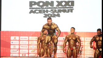 Atlet Binaraga Jawa Timur Akbar Nur Azmi Raih Emas di PON XXI 2024