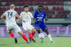 Randy Harson: Debut Singkat yang Penuh Makna di Persebaya