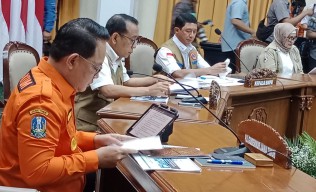 Menteri PMK Pratikno Ingatkan Pemerintah Daerah Waspadai Ancaman Bencana Jelang Nataru