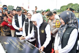 Gubernur Khofifah Resmikan DAM Boreng di Lumajang, Petani Akhirnya Bernapas Lega