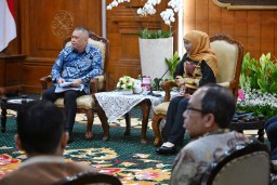Menhub dan Gubernur Jatim Matangkan Strategi Angkutan Lebaran 2025: Antisipasi Pasar Tumpah dan Kemacetan