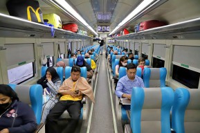 Sebar Suvenir dan Railpoint bagi Pelanggan, KAI Hadirkan Program Double Win Deals