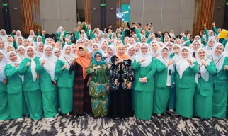 Khofifah Indar Parawansa Dorong Fatayat NU Bentuk Super Team untuk Raih Kesuksesan