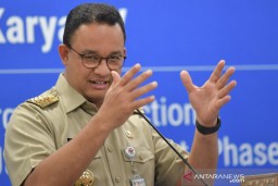 Anies Baswedan Ajak Warga Taklukkan Covid-19 di 2021