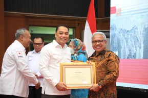 Wali Kota Eri Cahyadi Optimis Stok Darah di Surabaya Aman