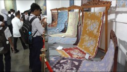 Gubernur  Khofifah Buka Batik Bordir & Aksesoris Fair 2021