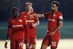 Bayern Leverkusen Kalahkan FC Saarbrueken