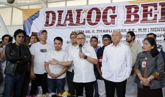Mendag Zulkifli Hasan: Pemerintah Beri Kelonggaran Bagi Pedagang Kecil