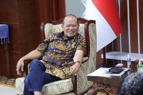 Ketua DPD RI Ajak Masyarakat Berantas Mafia Pupuk