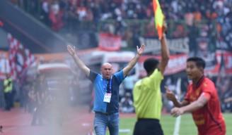 Bojan Hodak Ungkap Kelemahan PERSIB Usai Ditahan Imbang Persija
