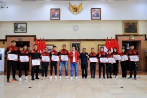 Pemkot Surabaya Berikan Bonus Rp 1,2 Miliar untuk Atlet dan Pelatih yang Sumbang Medali di Sea Games