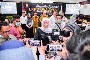 Gubernur Khofifah Dorong Terwujudnya Pelaporan yang Akuntabel, Tansparan, Valid dan Tepat Waktu