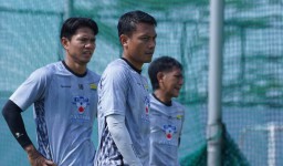 Dedi Kusnandar Kembali Berlatih Bersama PERSIB Usai Tiga Bulan Pemulihan Cedera