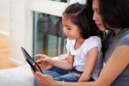Tips Menggunakan Gawai pada Anak di Masa Pandemi Covid-19