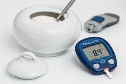Pasien Diabetes Harus Jaga Kadar Gula Sebelum Divaksin