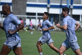 Penyerang Anyar PERSIB, Muhammad Dimas Drajad, Jalani Latihan Perdana di Bandung