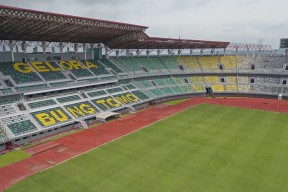 GBT Venue Piala Dunia U-17, Wali Kota Eri Cahyadi Libatkan UMKM untuk Pembuatan Souvenir