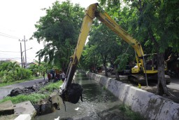 Banjir Ancam Kota Surabaya, Ini yang Dilakukan PU Bina Marga