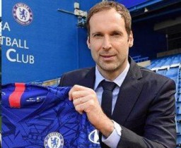 Kiper Veteran Cech Dimasukkan Skuad ketika Chelsea Bertemu Tottenham
