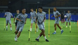 PERSIB Bangkit! Fokus Hadapi Persik Kediri di GBLA
